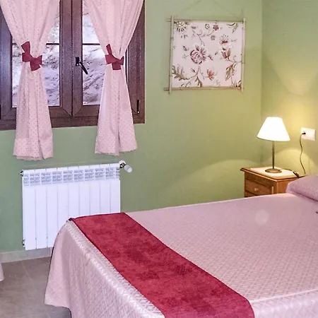 2 Bedroom Amazing In Villaviciosa (Asturias)
